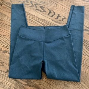 Uni Qlo athletic leggings